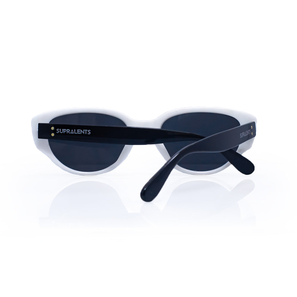 CAT'S EYE -  blanco y negro